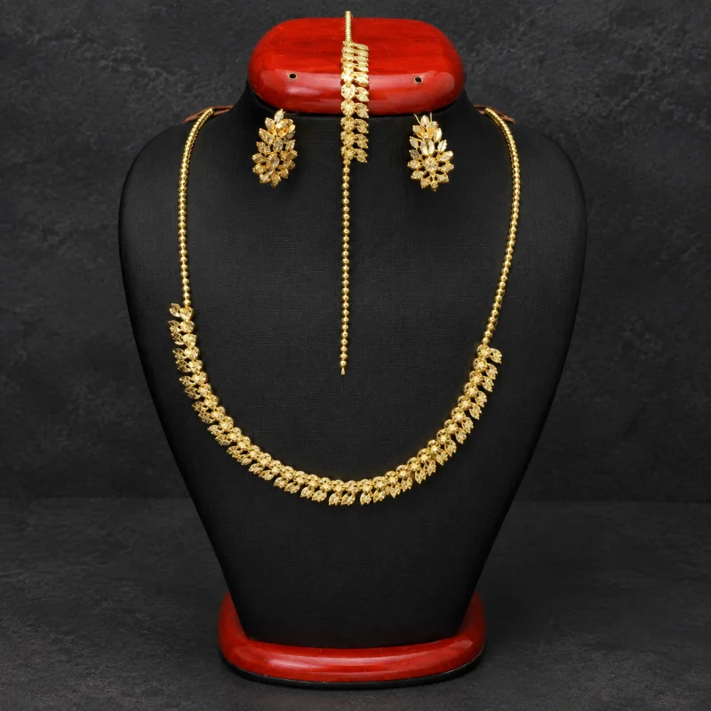 سرویس تراش آیسان